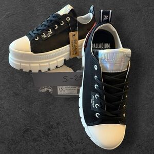 New in Box - Palladium shoes